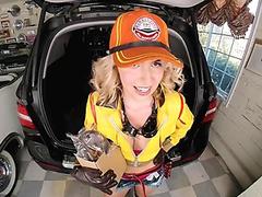 Final Fantasy XV Cindy Aurum Cosplay with Chanel Camryn VR Porn Parody